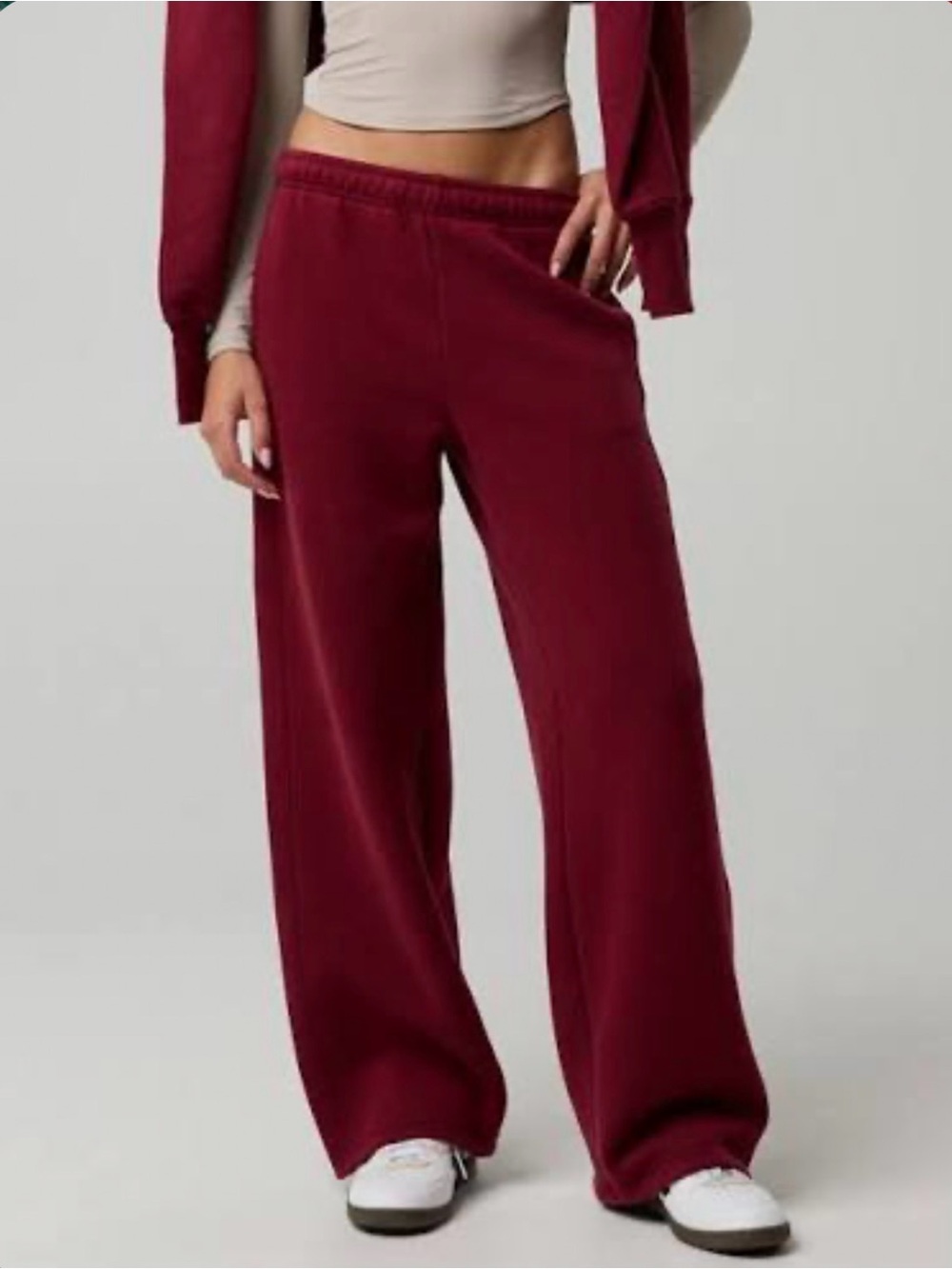 aerie Wide-Leg Sweatpants in Burgundy